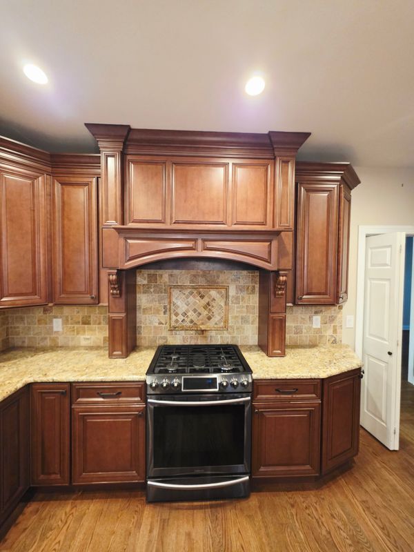 Building Photo - 12 Jared Ct