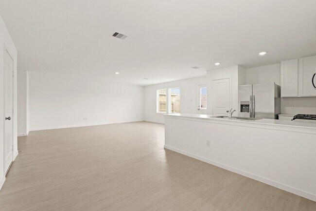 Building Photo - 26727 Feather Reed Dr