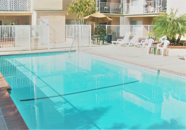 Cool off in our Refreshing Pool - 2445 E Del Mar Blvd