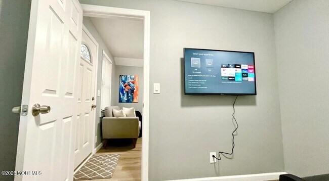 Building Photo - 1718 White St