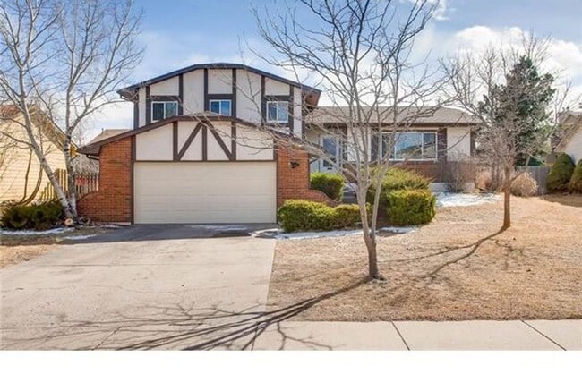 Primary Photo - 3165 Zephyr Dr