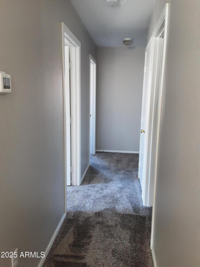 Building Photo - 1401 E Jasper Dr