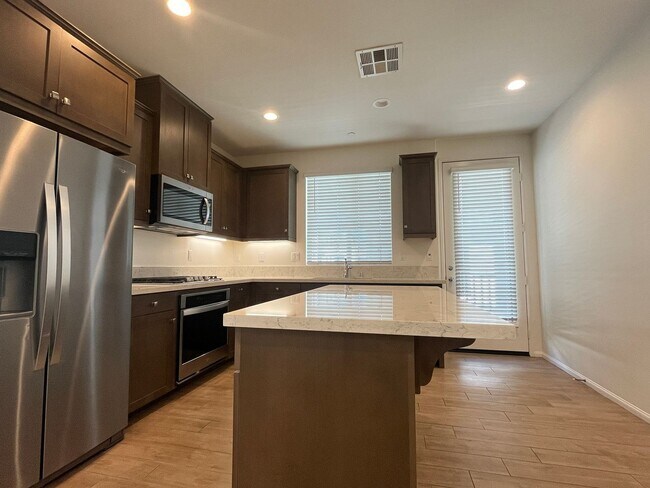 Building Photo - 2327 Verano Wy.