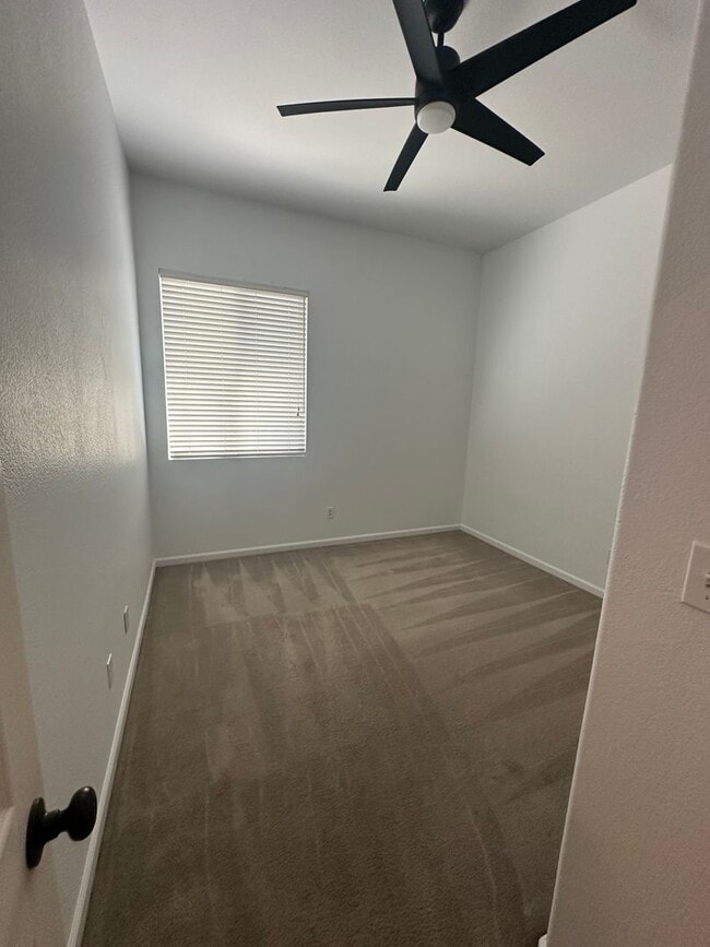 Building Photo - 1824 San Diego Cir