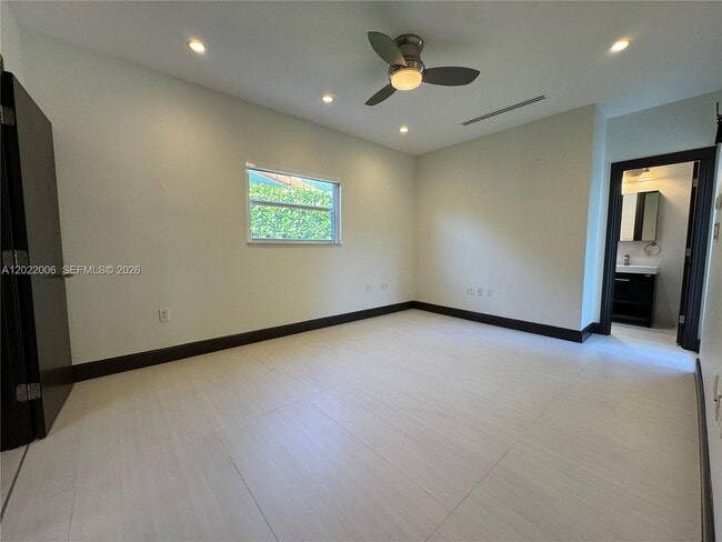 Building Photo - 2209 Red Rd