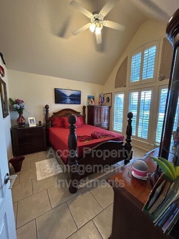 Building Photo - 5018 S Hummer Ln