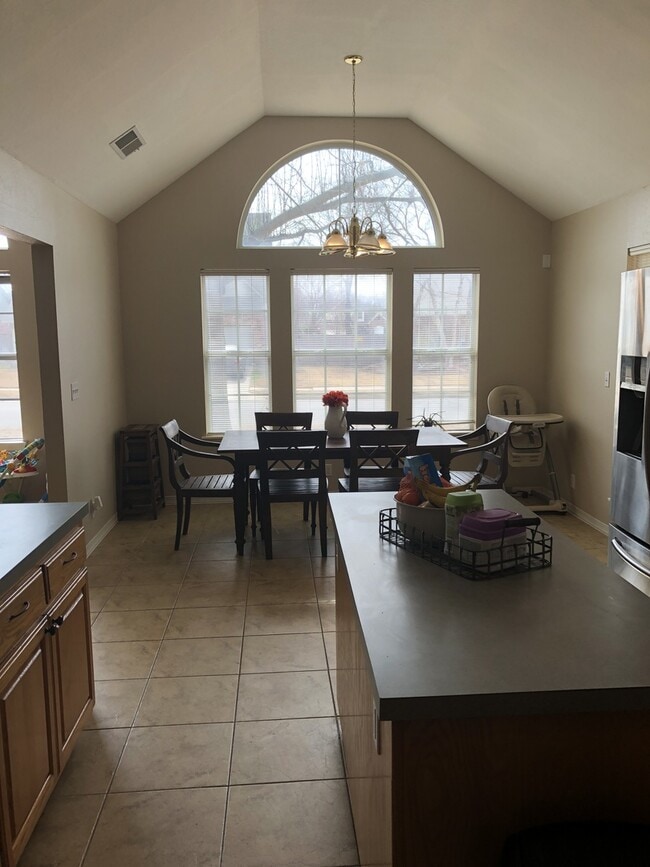 Building Photo - 3 Bedroom Plus Office in Stone Mill! Great open floor plan, huge kitchen!