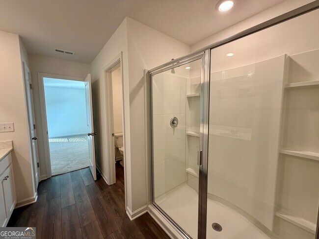 Building Photo - 788 Gelderland Dr