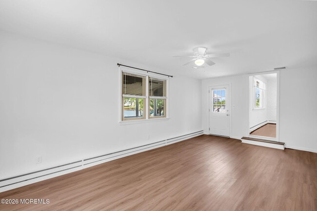 Building Photo - 10 Harbour Way