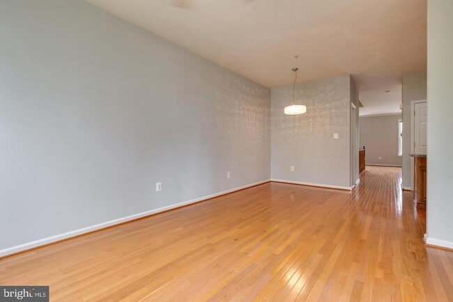 Building Photo - 11013 Apple Orchard Ct