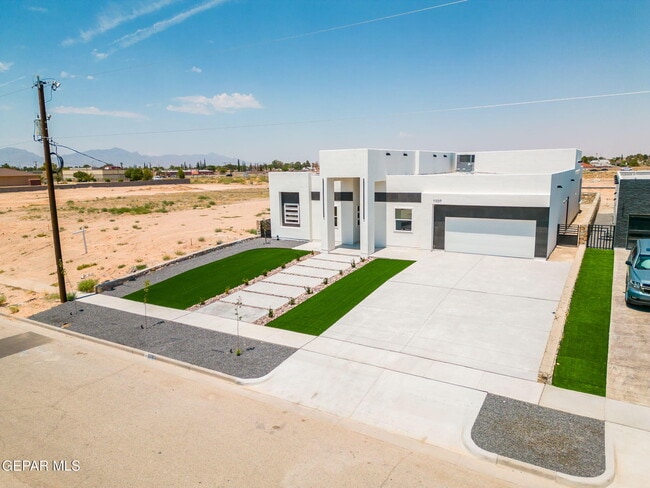 Building Photo - 11337 Ardelle Ave