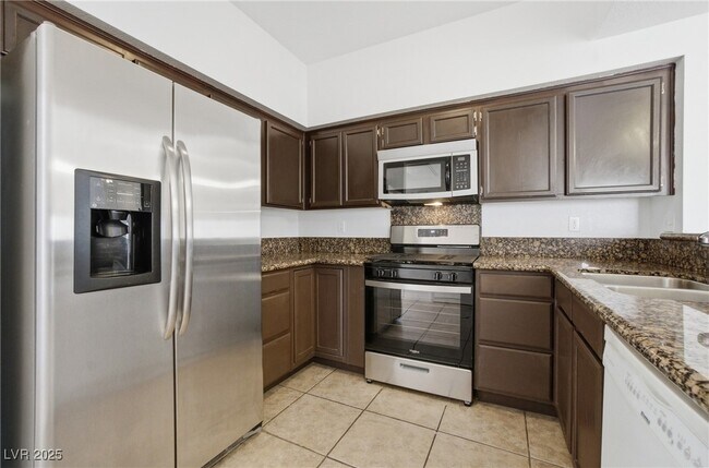 Building Photo - 1501 Truett St