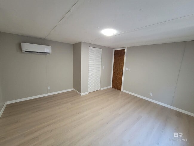 Building Photo - 2251 Henrietta Fulford Pl