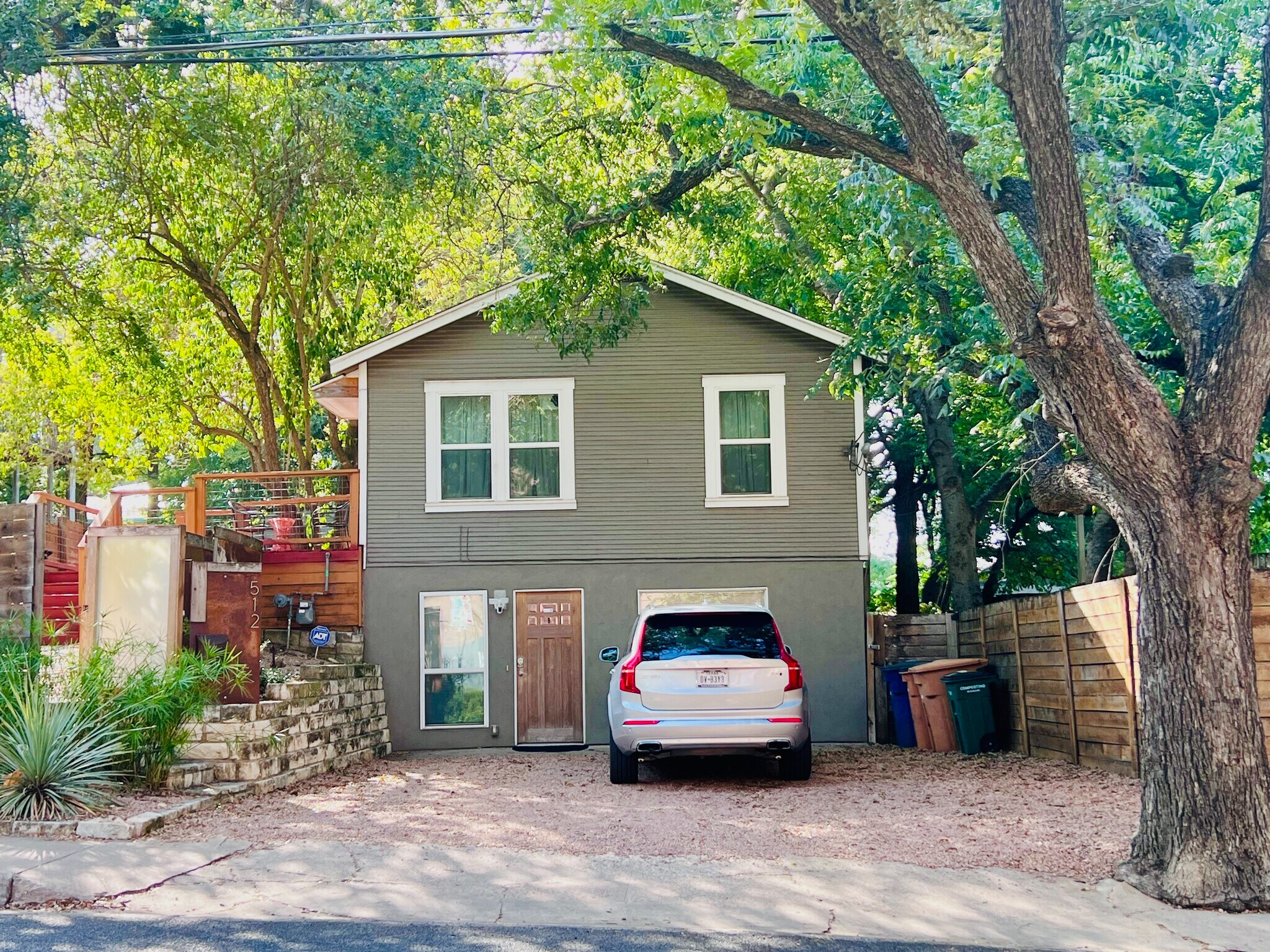 Building Photo - 512 Bouldin Ave