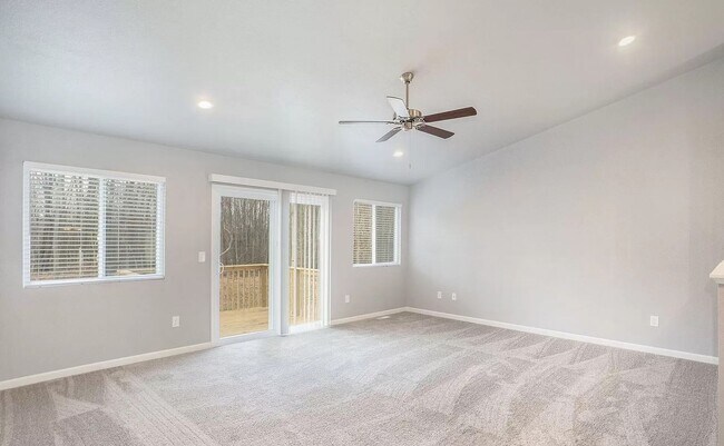 Building Photo - Beautiful Street With Newer Home for Lease