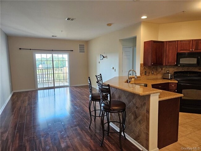 Building Photo - 934 Tower Ridge Cir