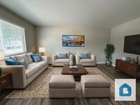 Building Photo - 1709 Eagle View Dr