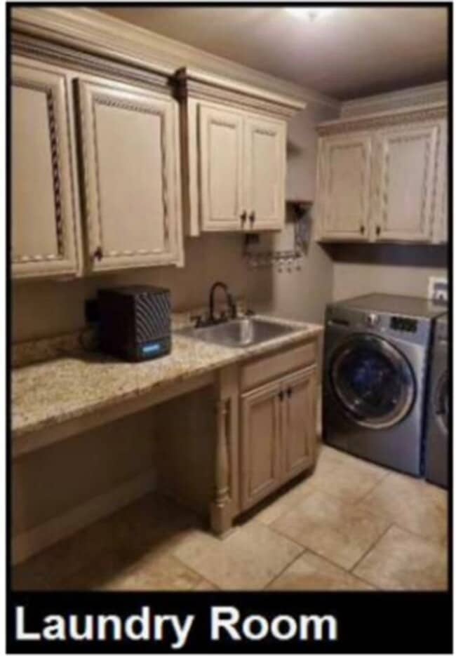 Building Photo - 4 BEDROOM, 3 BATHROOM IN TIBURON