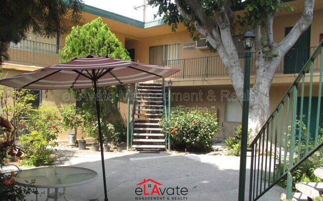 Building Photo - 3822 Baldwin Ave