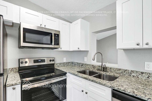 Building Photo - 11678 104th St