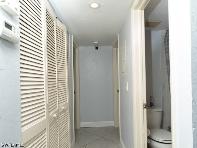 Building Photo - 1480 Green Valley Cir