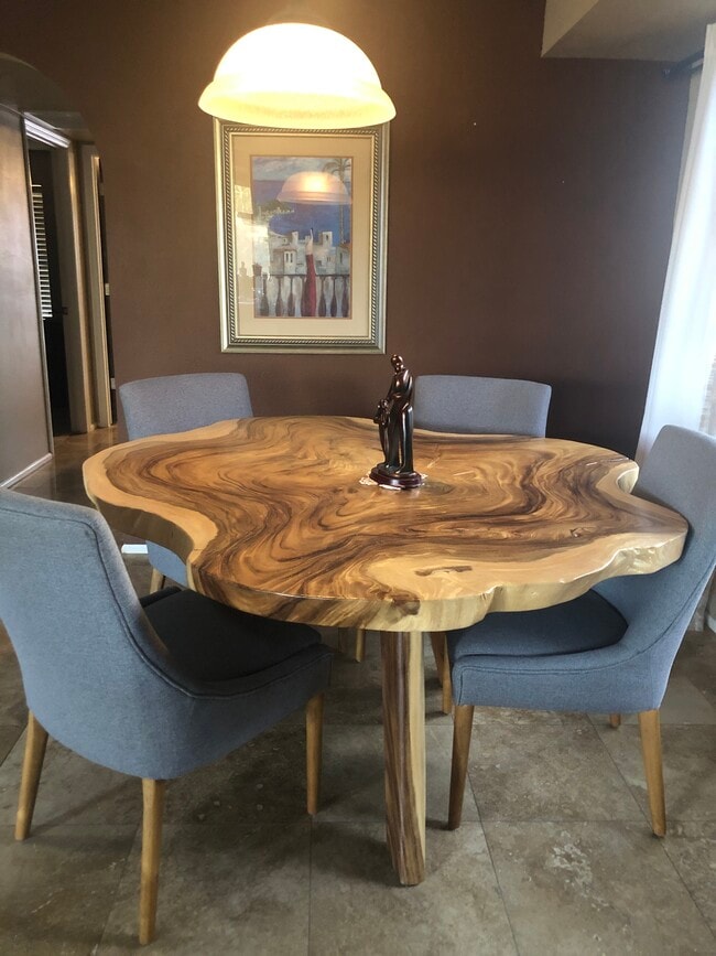 Building Photo - 4336 E Pearce Rd