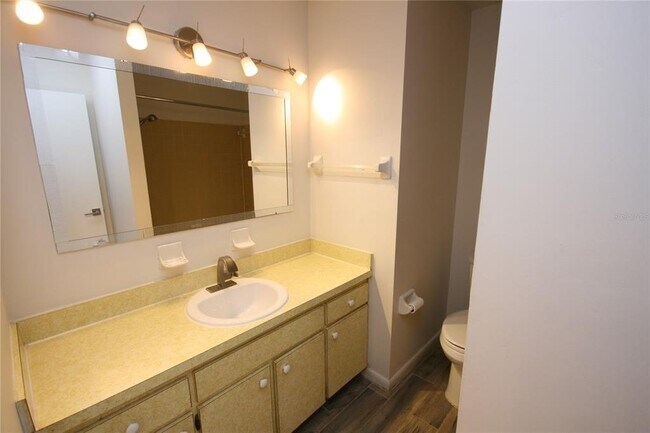 Building Photo - 17839 Sunrise Dr