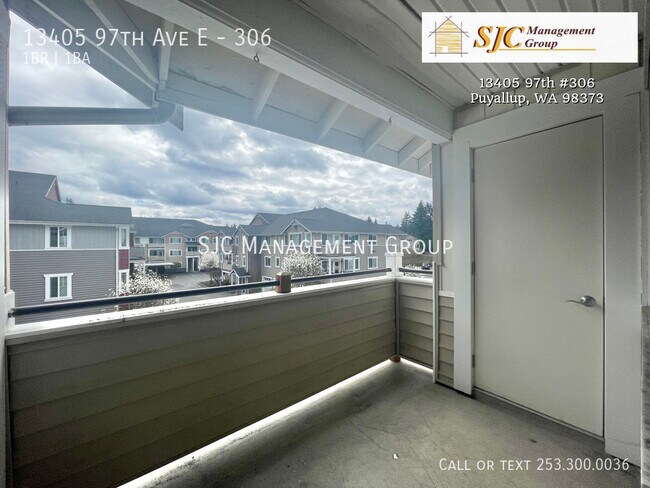 Building Photo - 13405 97th Ave E