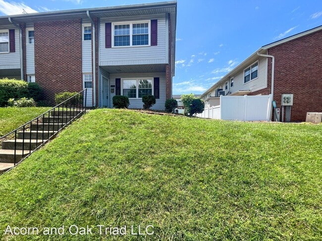 Primary Photo - 2 br, 2.5 bath House - 4746 Champion Court