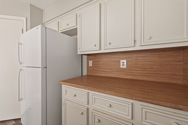 Building Photo - 11511 Nobility Dr