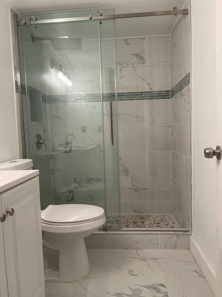 2nd bathroom - 13475 SW 9th St