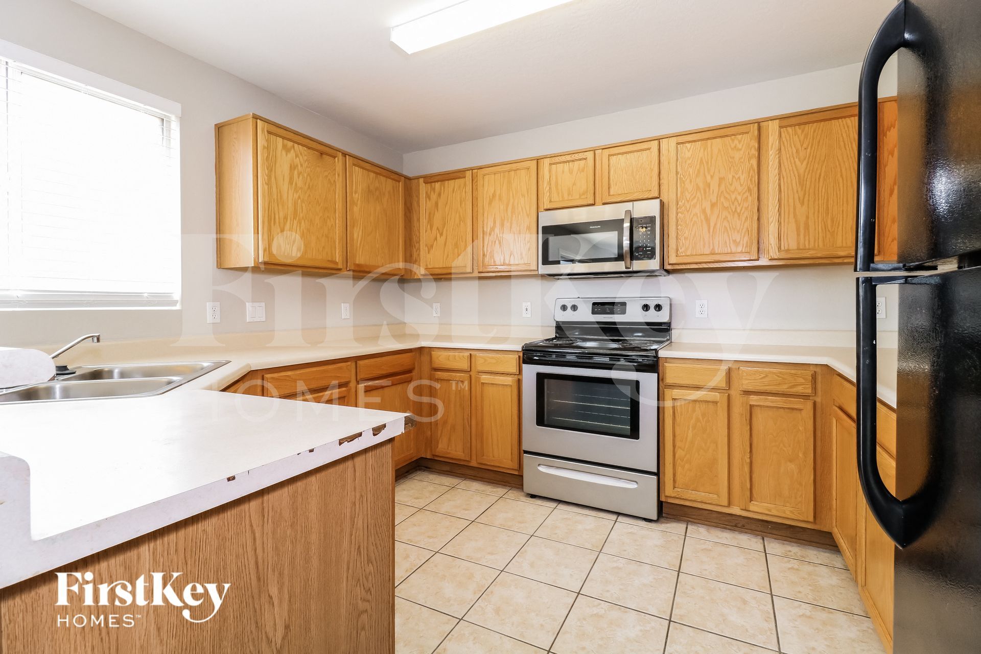 Building Photo - 11919 W Scotts Dr