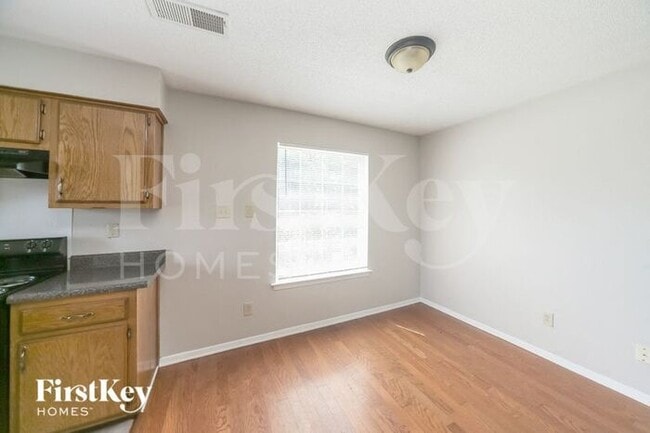 Building Photo - 5802 Ashridge Pl