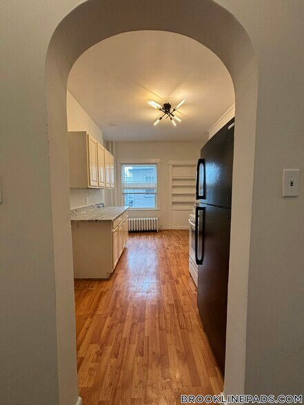 Building Photo - 227 Winchester St