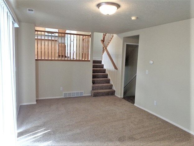 Building Photo - 1137 W 1000 N