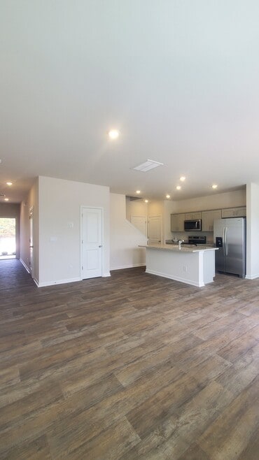 Building Photo - 1124 Broholmer Ln