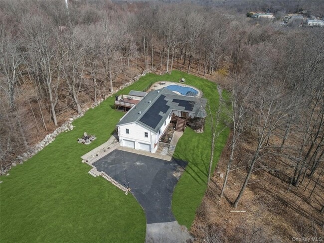 Building Photo - 10 Vernon Dr