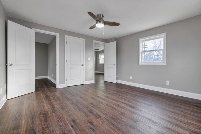 Building Photo - 2089 Lockbourne Rd
