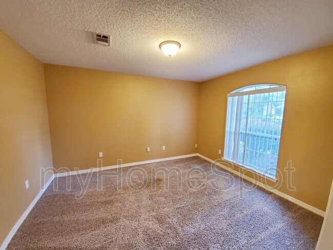 Building Photo - 4219 Spindlewick Dr