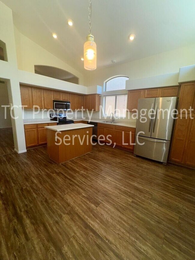 Building Photo - 3 Bedroom/2 Bath home in the gated community of Sunrise @ Harbor Shores