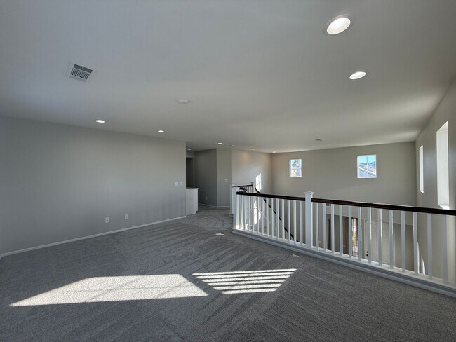 Building Photo - West Lancaster 3 bedroom Home