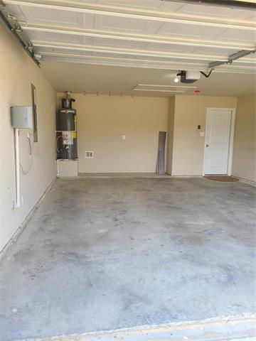 Building Photo - 3102 Flowering Springs Dr