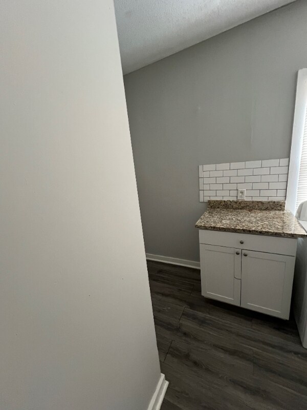 Building Photo - 3418 Clifton St