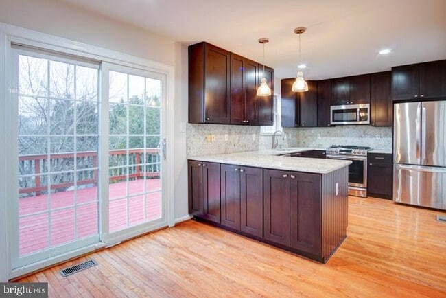 Building Photo - 6912 Kerrywood Cir