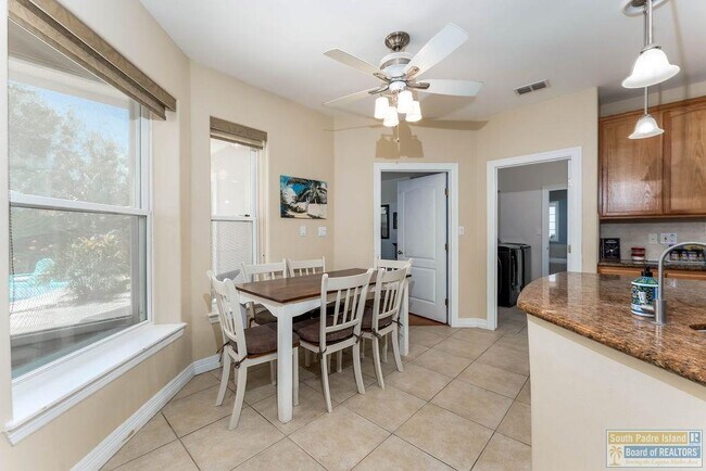Building Photo - 28 Cypress Point Dr