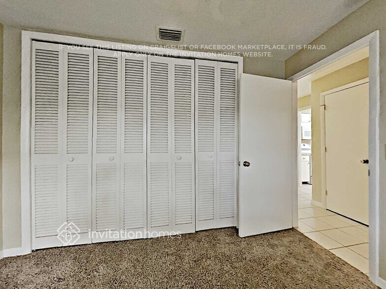 Building Photo - 2194 Lanai Ave