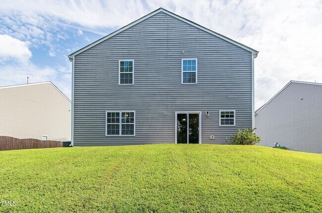 Building Photo - 6733 Osprey Landing Dr