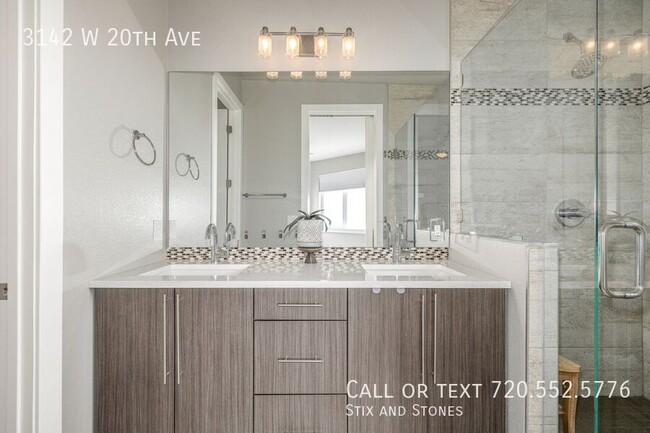Building Photo - 3142 W 20th Ave