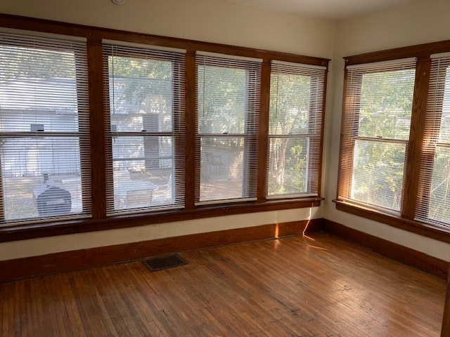 Building Photo - 1736 Euclid Ave