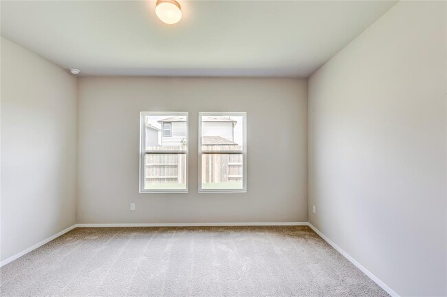 Building Photo - 274 Jade St
